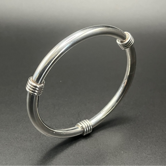 Vintage Taxco Mexico sterling silver bangle bracelet - Picture 2 of 9